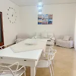 Sisters Апартаменты
